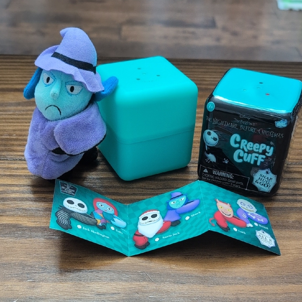 Nightmare Before Christmas Creepy Cuff Set
